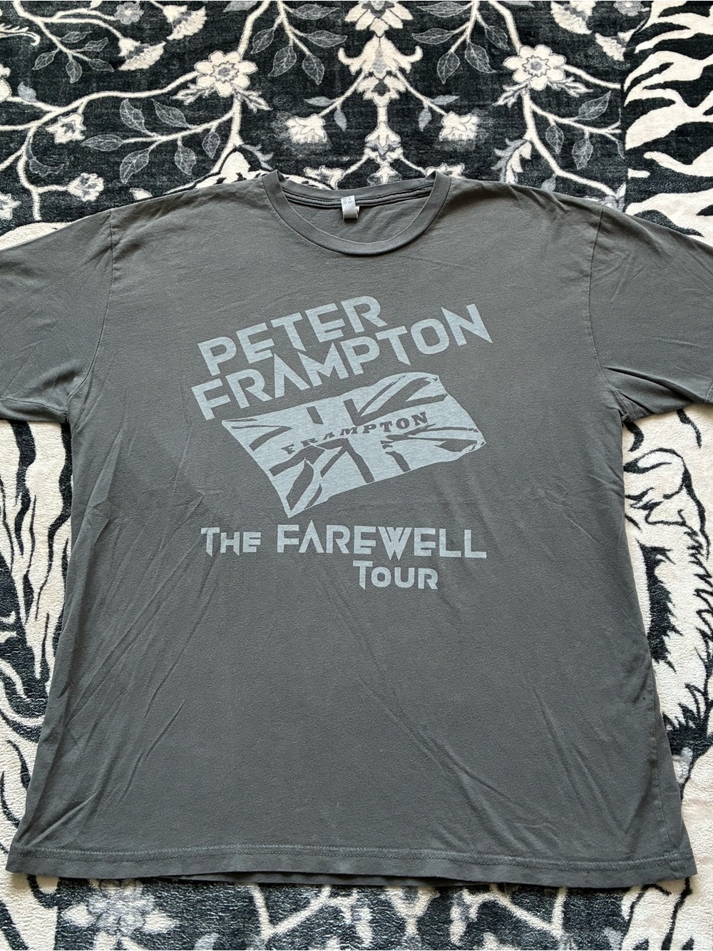 009 - PETER FRAMPTON FAREWELL TOUR T SHIRT